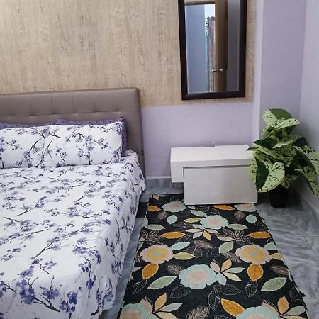 Homestay Lestari Klia Sepang Buitenkant foto