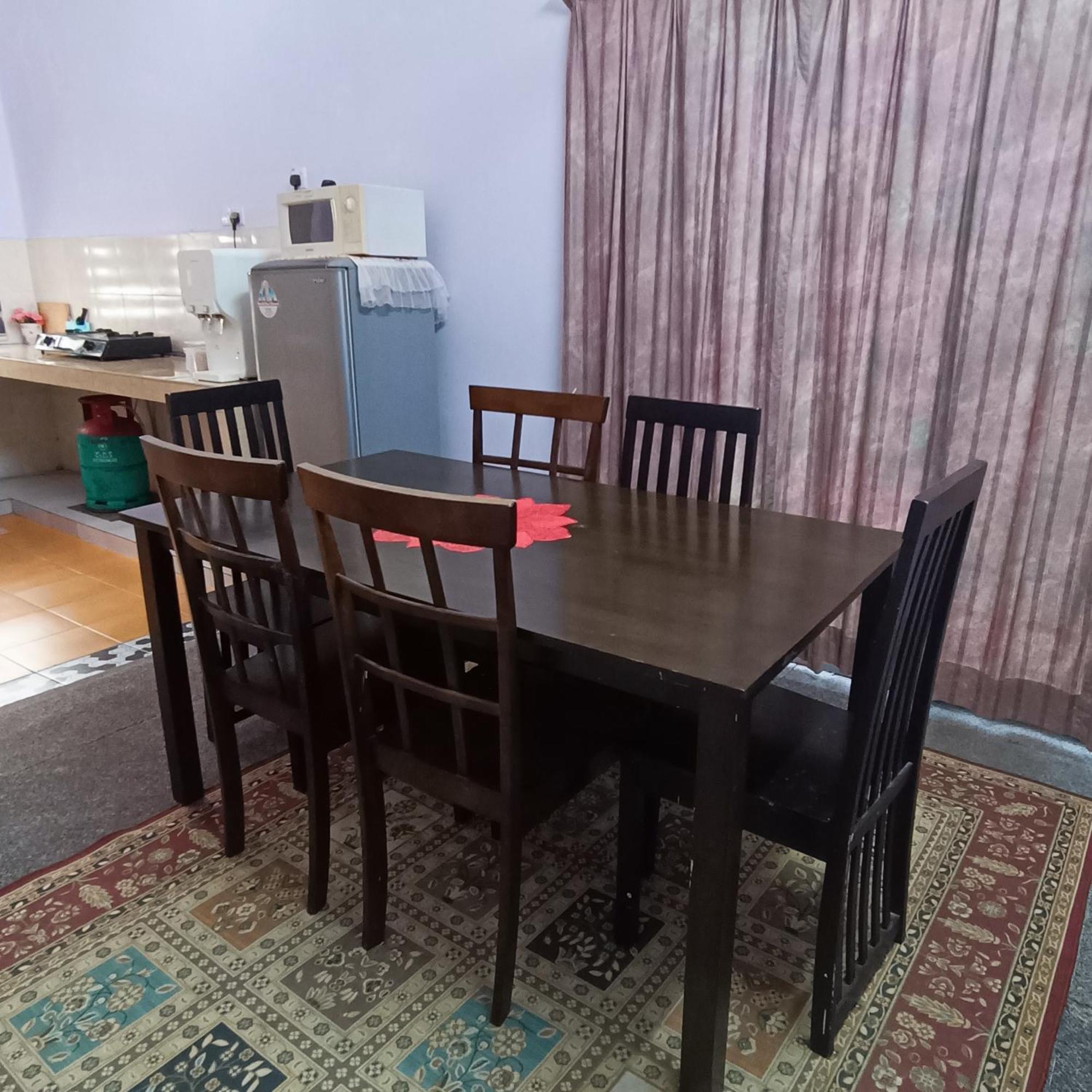Homestay Lestari Klia Sepang Buitenkant foto